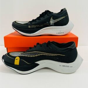 Nike Women's Vaporfly 2 Running Shoes